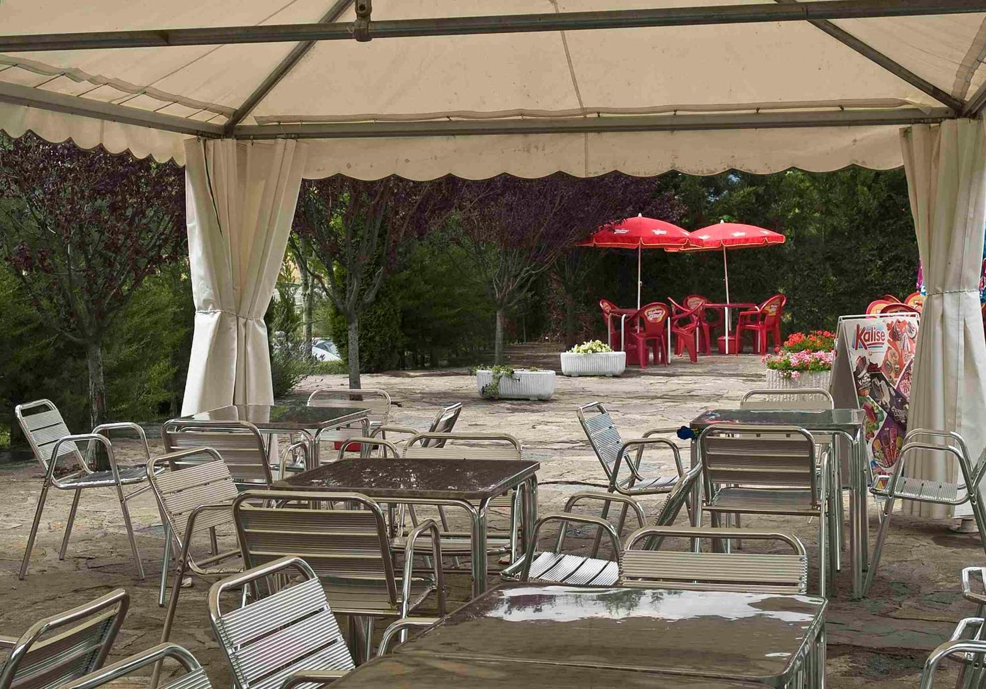 Camping Valle De Tena ซาบิญานิโก ภายนอก รูปภาพ