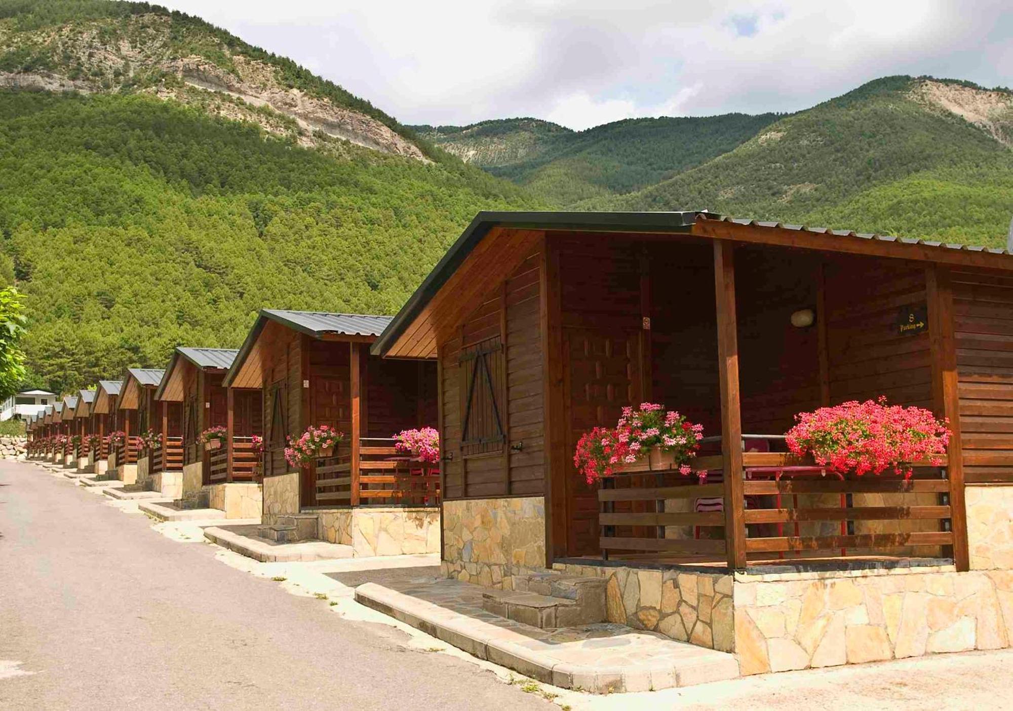 Camping Valle De Tena ซาบิญานิโก ภายนอก รูปภาพ